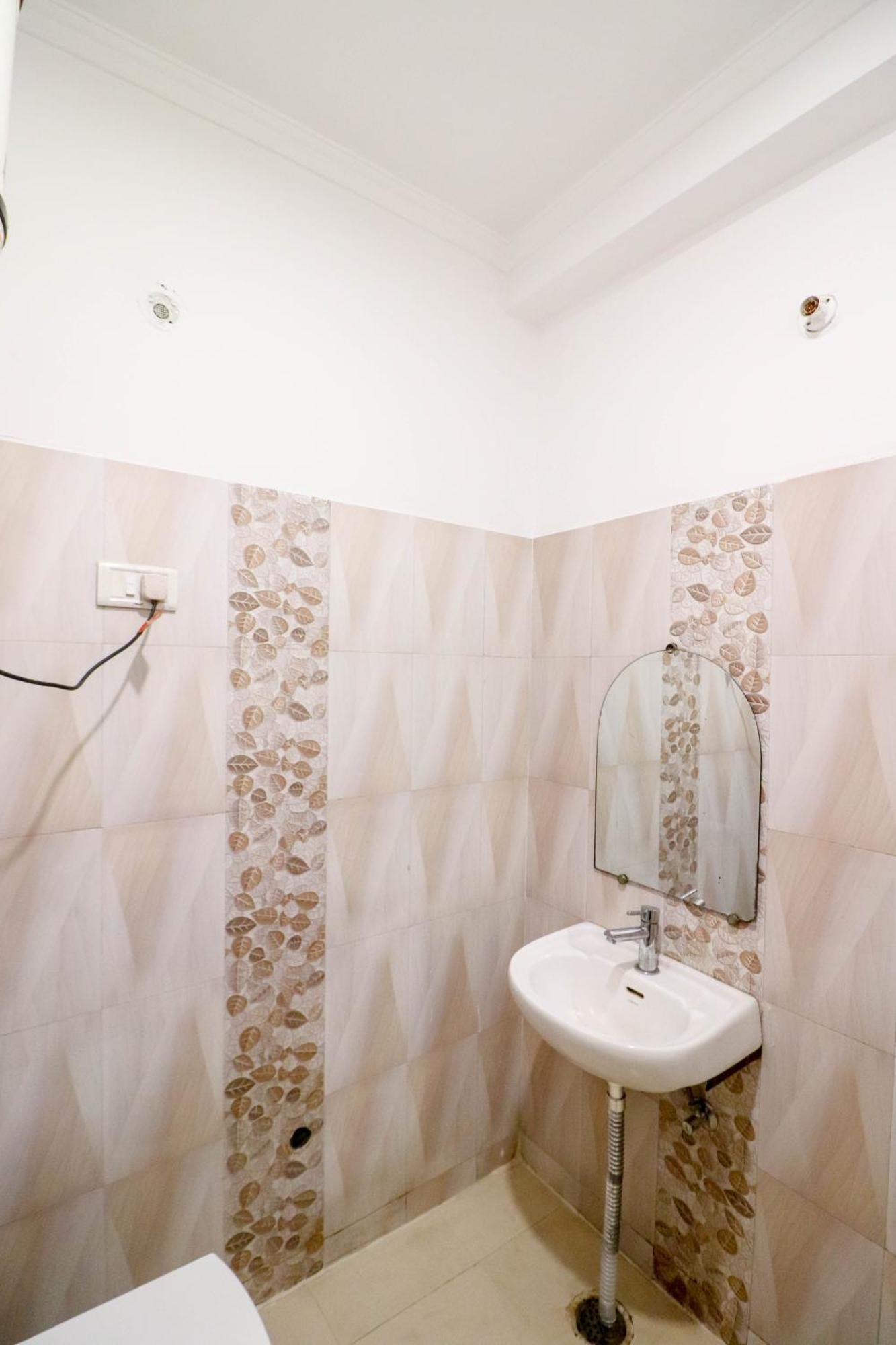 ניו דלהי Hotel Stay Villa Near Delhi Airport מראה חיצוני תמונה